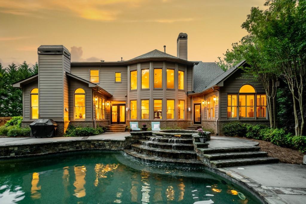 135 Harper Cove, Roswell, GA 30075