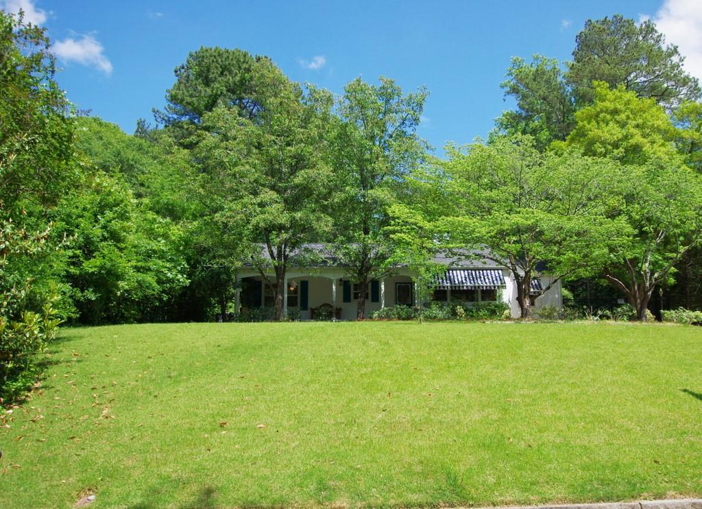 1875 Wellbourne Dr., Atlanta, GA 30324