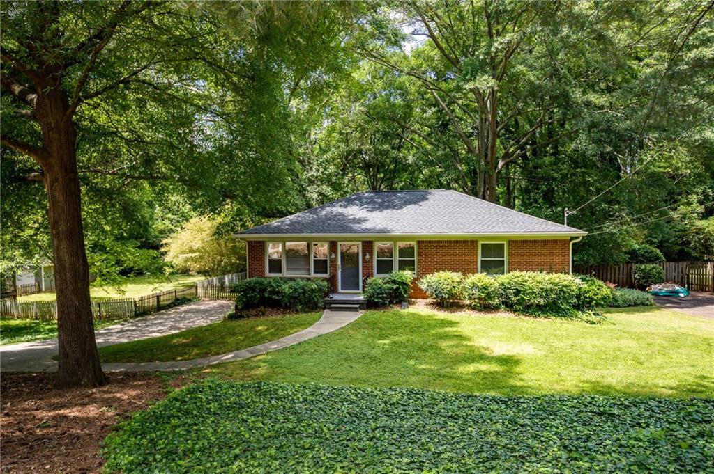 1027 N Carter Rd., Decatur, GA 30030