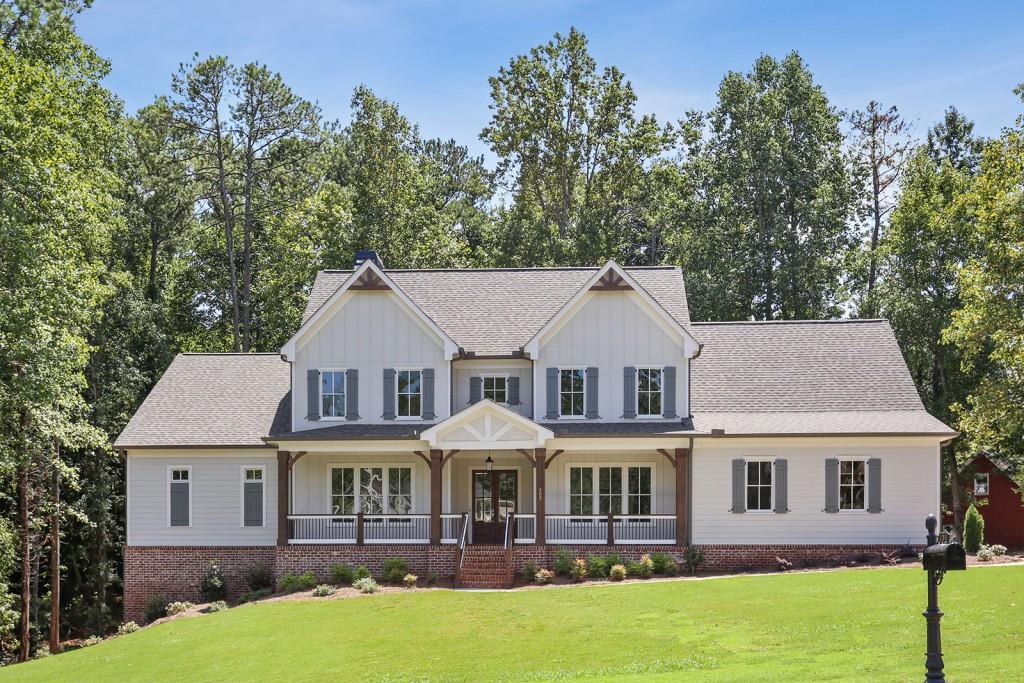 203 Rosewood Cir., Woodstock, GA 30188