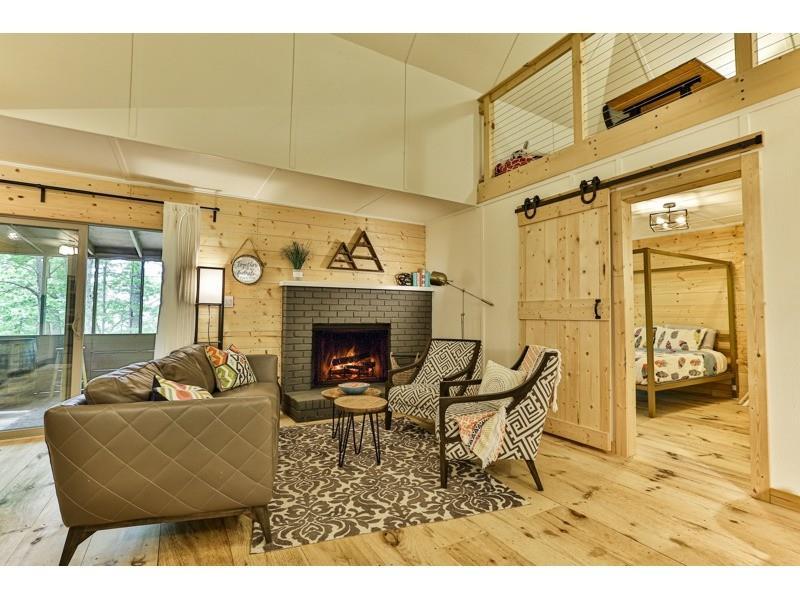 27 Laurel Ln., Ellijay, GA 30536