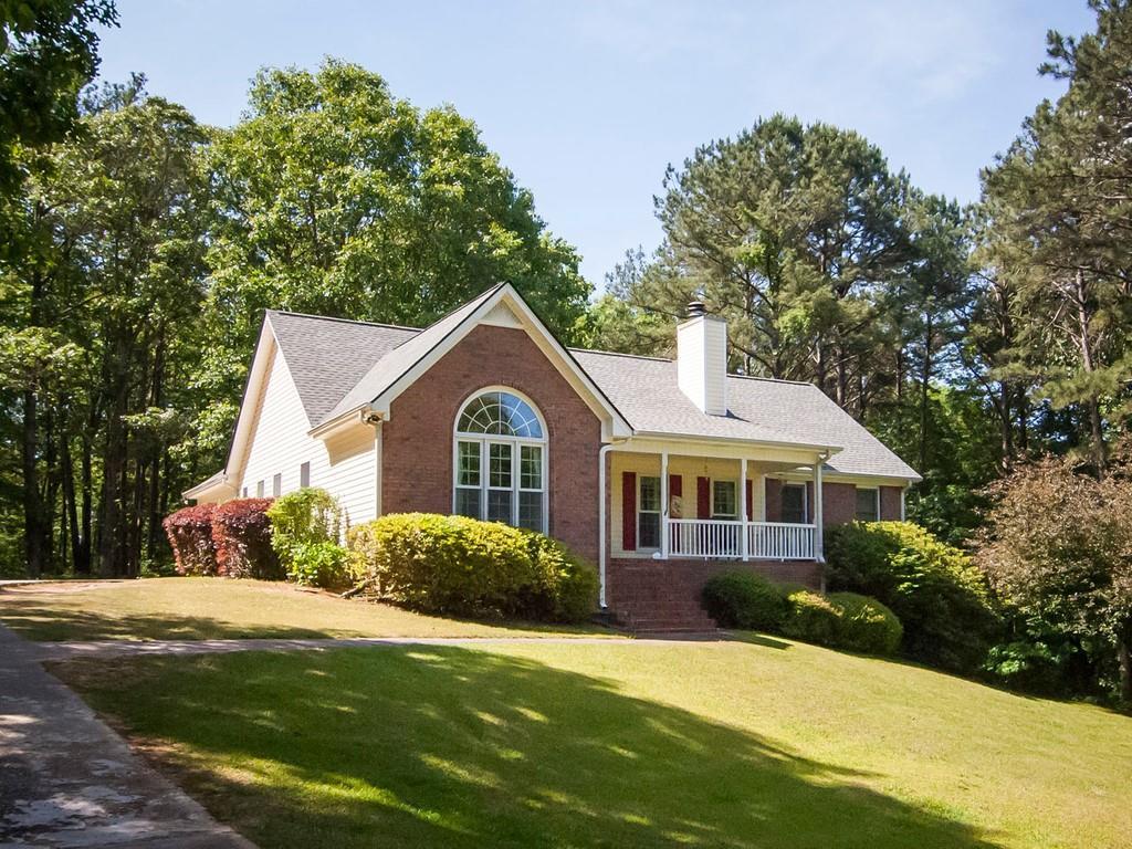 245 Chancey Dr., Douglasville, GA 30134