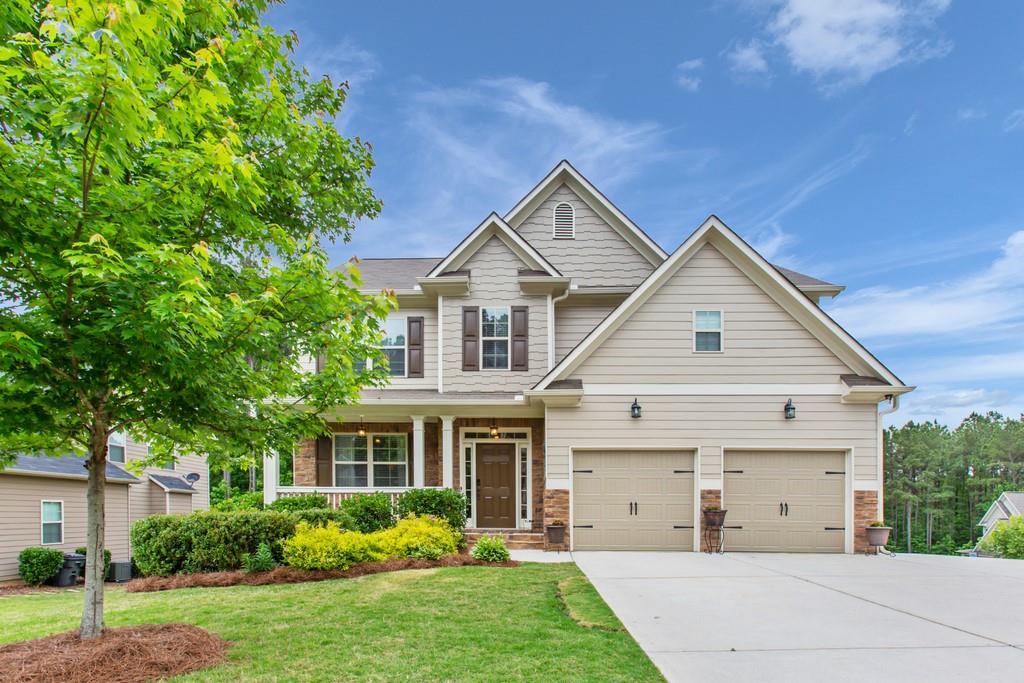 328 Treadstone Ln., Dallas, GA 30132