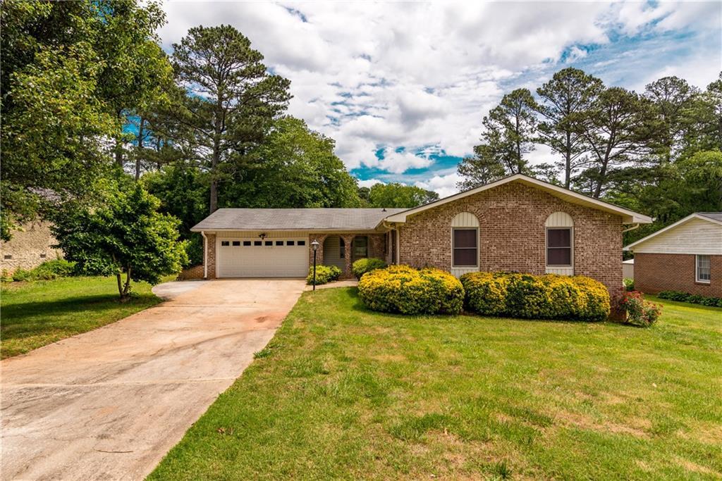 1589 Harbour Oaks Rd., Tucker, GA 30084