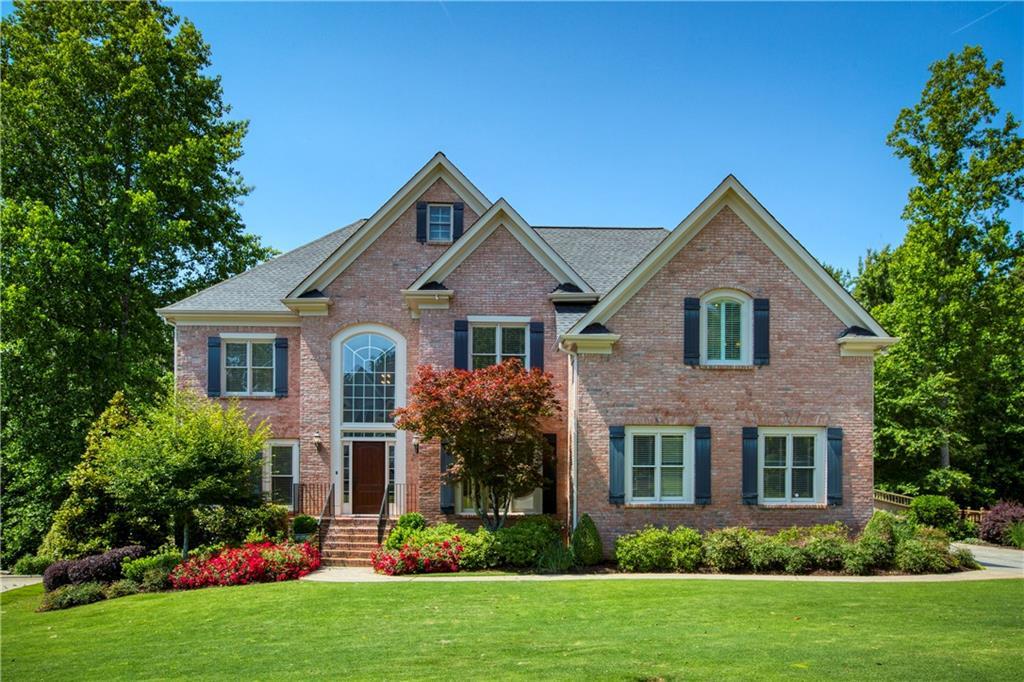 2020 Brooke Forest Ct., Alpharetta, GA 30022