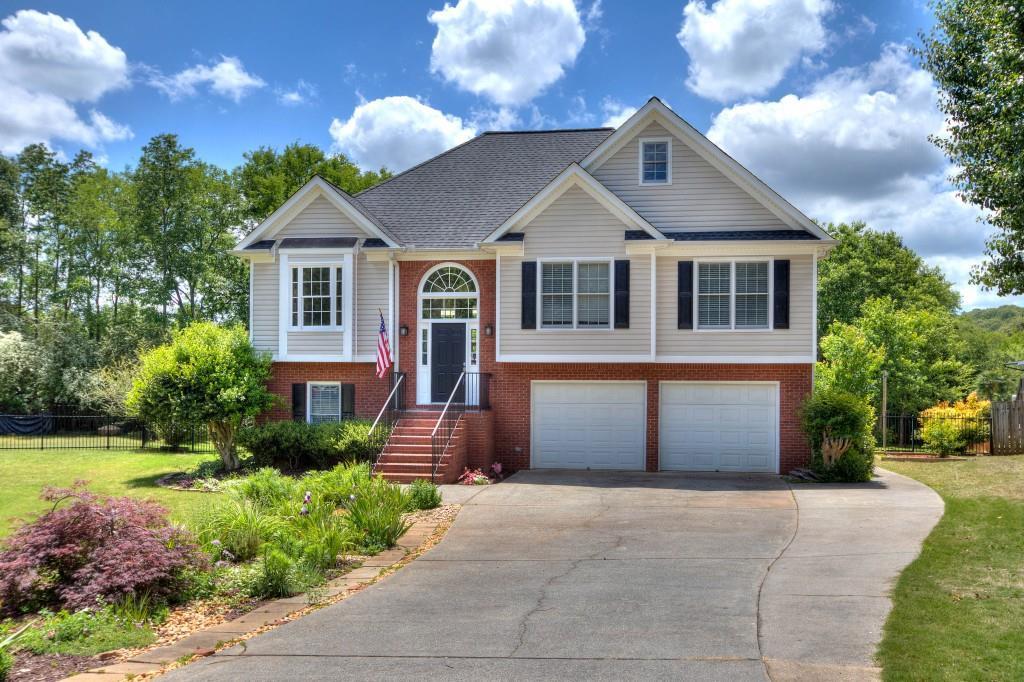 16 Secretariat Ct., Cartersville, GA 30121