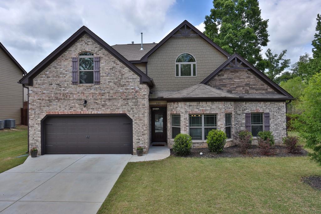 221 Traditions Dr., Loganville, GA 30052