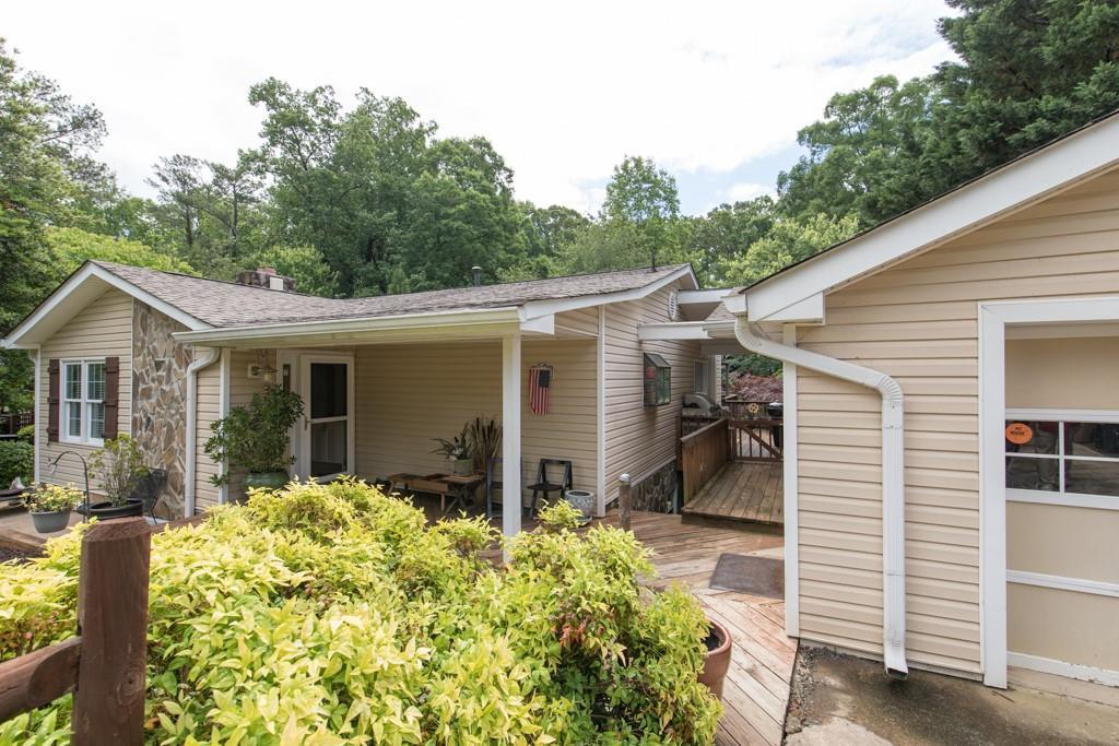 2853 Merritt Dr., Buford, GA 30518