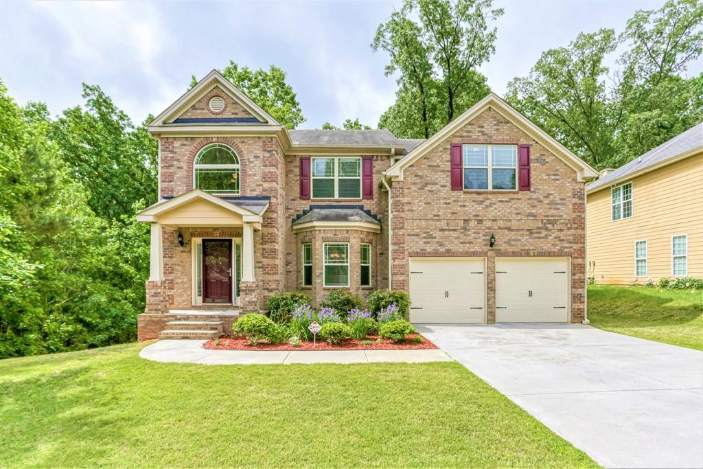 5537 Mossy View Dr., Douglasville, GA 30135