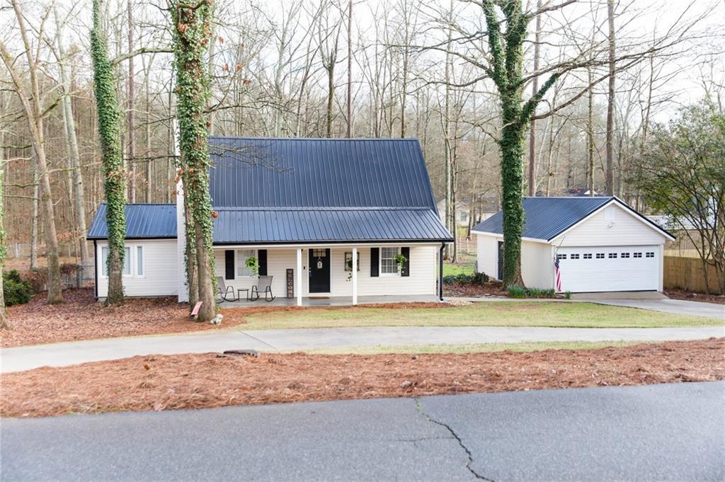 109 Oakridge Dr., Cartersville, GA 30121