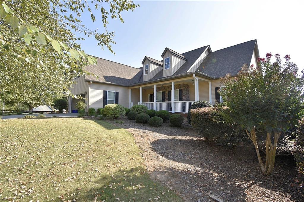 6503 Station Dr., Clermont, GA 30527