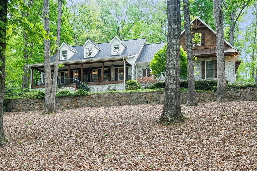545 Dobbs Rd., Woodstock, GA 30188
