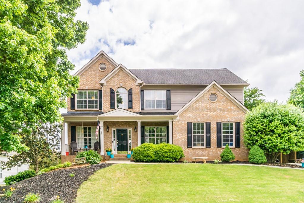 1042 Forest Creek Dr., Canton, GA 30115
