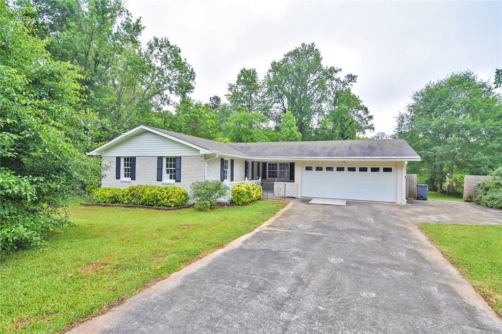 461 Foxfire Dr., Smyrna, GA 30082
