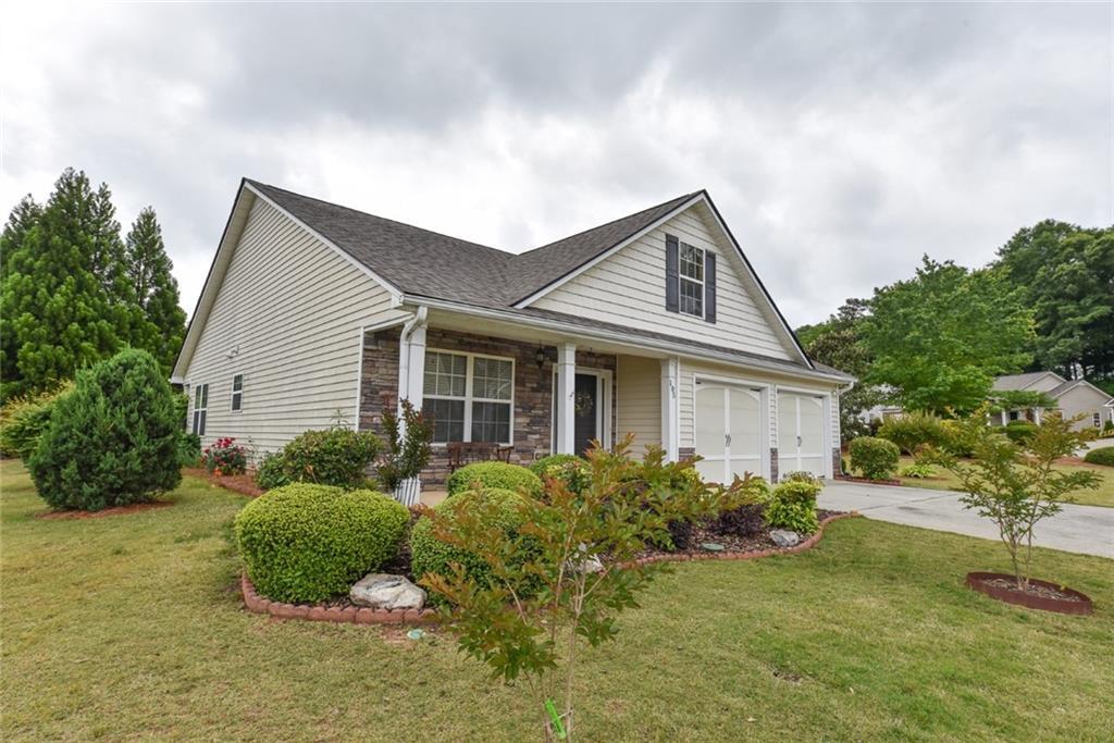 105 Briarcrest Dr., Jefferson, GA 30549