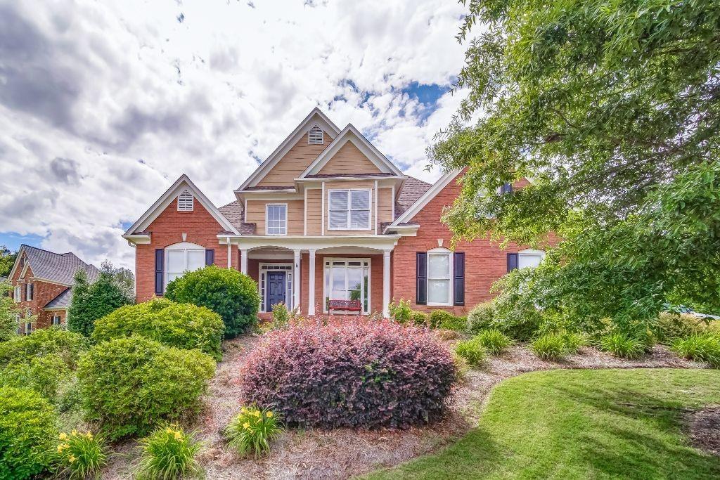 731 Bentwater Dr., Acworth, GA 30101