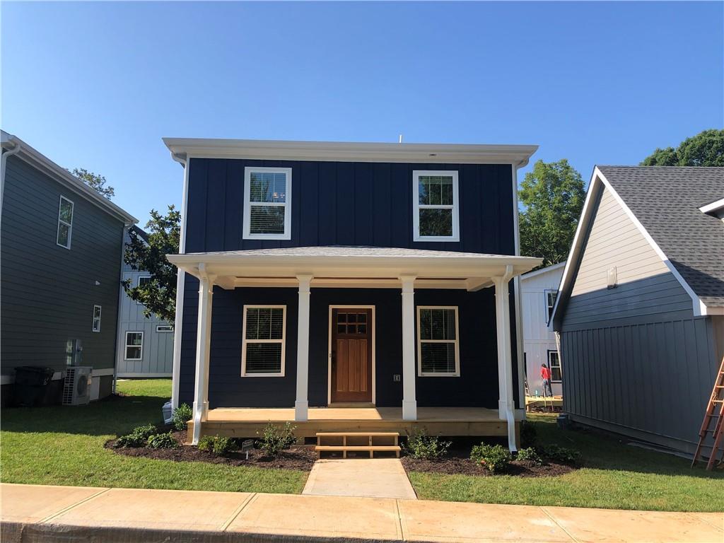 226 Old Canton Cir., Ball Ground, GA 30107