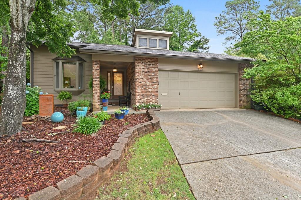 315 Southwind Cir., Roswell, GA 30076