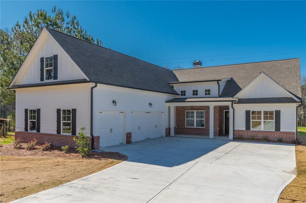 420 Carl Davis Rd., Monroe, GA 30656