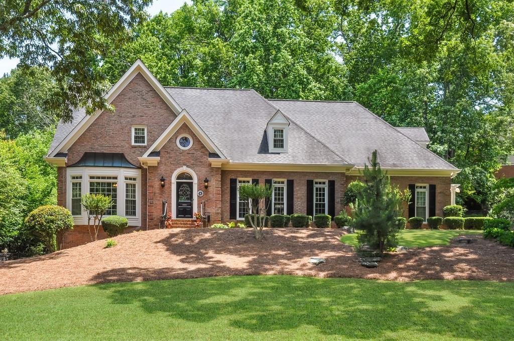7425 Stoneykirk Close Dr., Atlanta, GA 30350