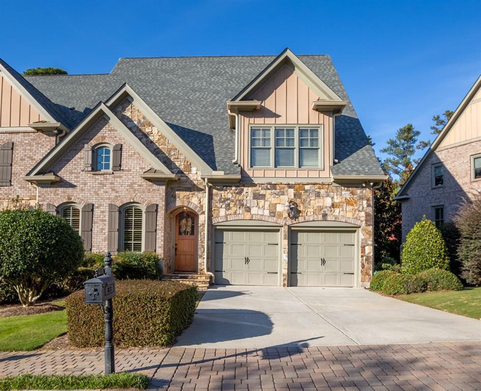 210 Wisteria Cir., Roswell, GA 30076