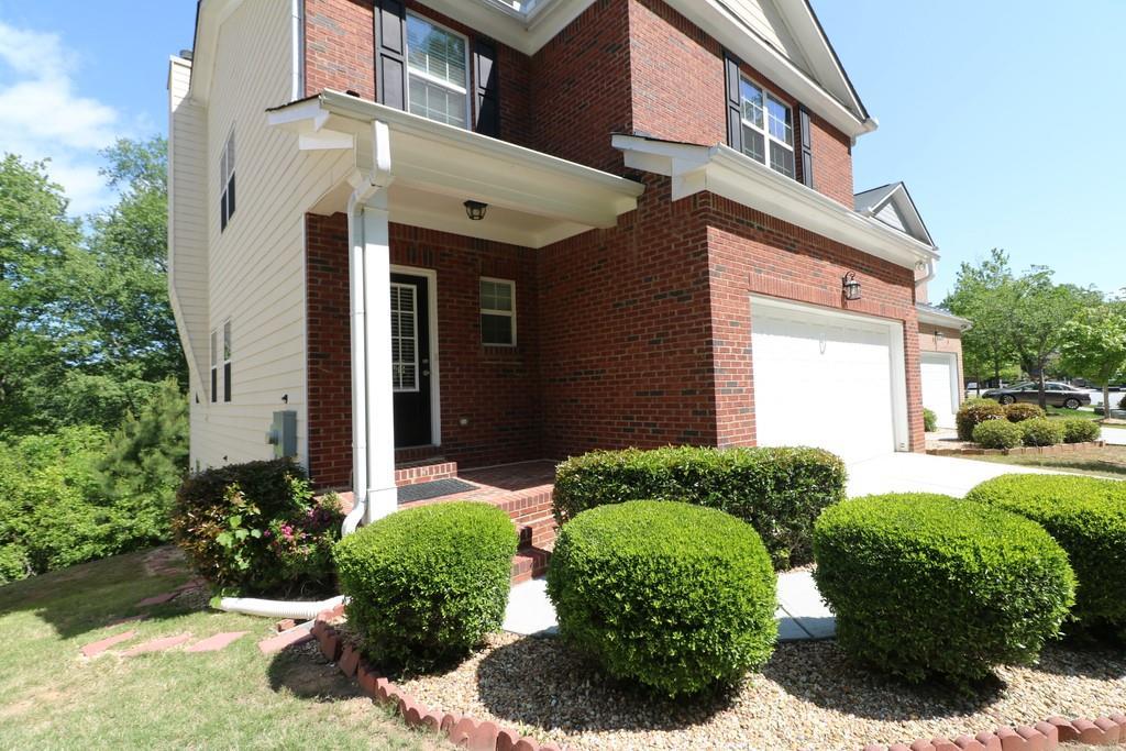 3760 Lakeside Walk Dr., Lilburn, GA 30047
