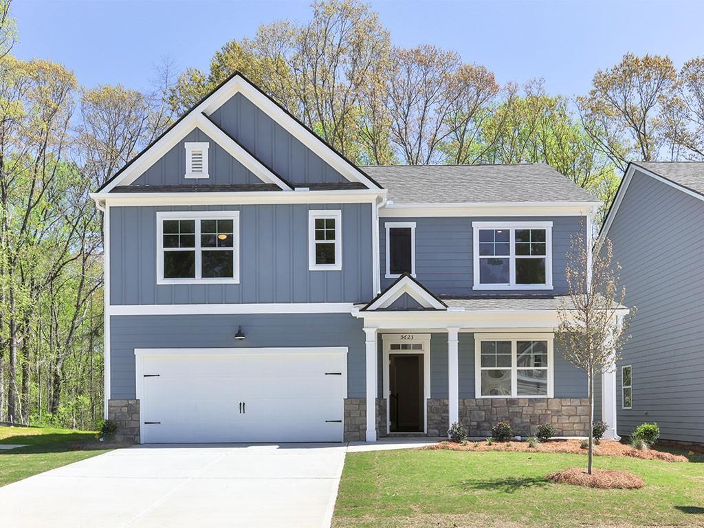 5634 Cricket Melody Ln., Flowery Branch, GA 30542