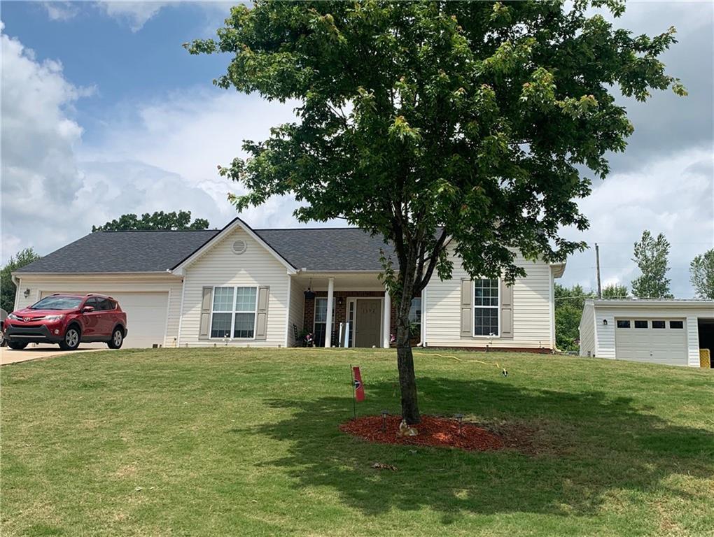 1392 Biedermeier Rd., Winder, GA 30680