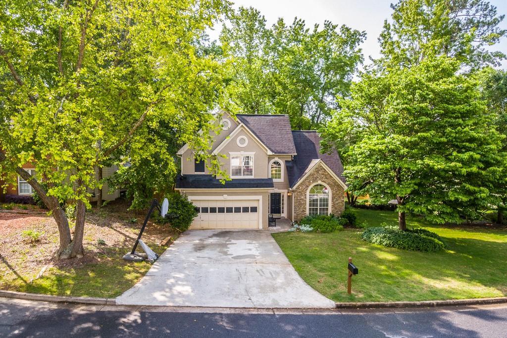 650 Ruxbury Ct., Suwanee, GA 30024