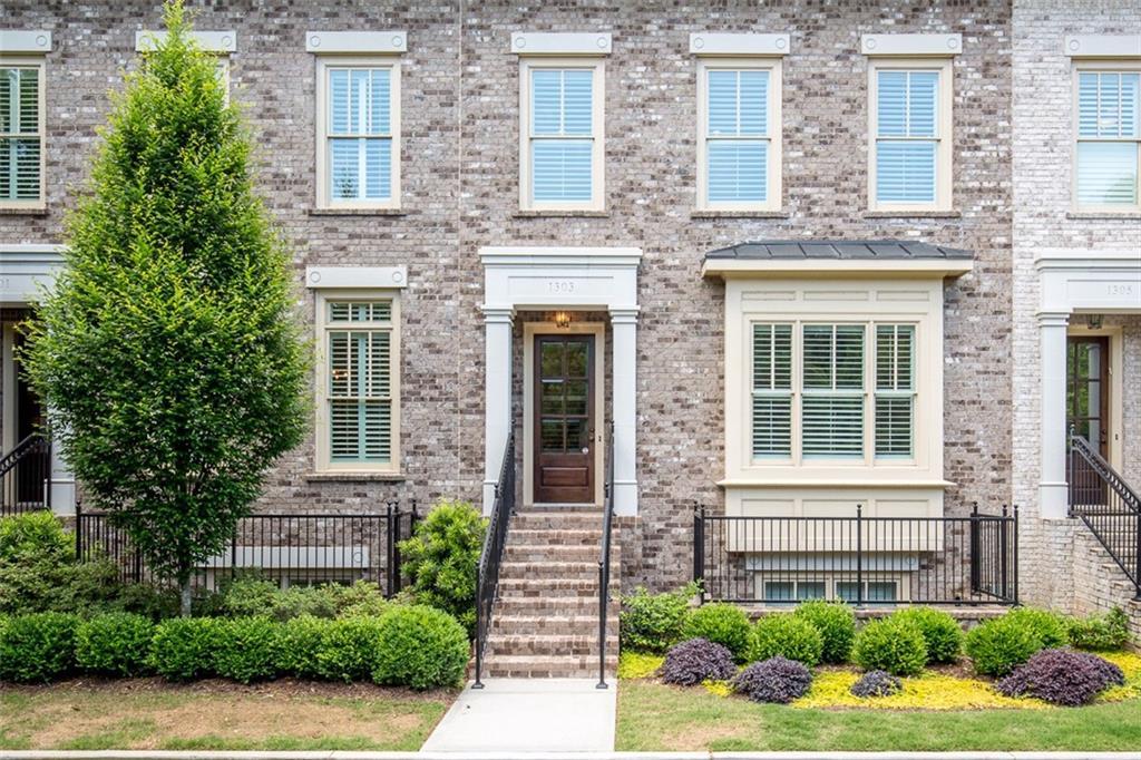 1303 Riverscall Ln. #69, Atlanta, GA 30339
