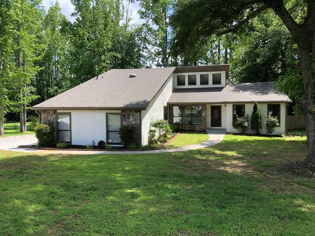 1202 Bay Ridge Dr., Riverdale, GA 30296