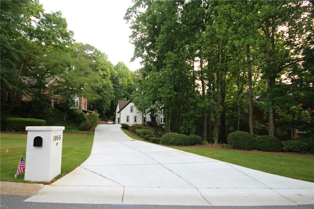1955 River Forest Dr., Marietta, GA 30068