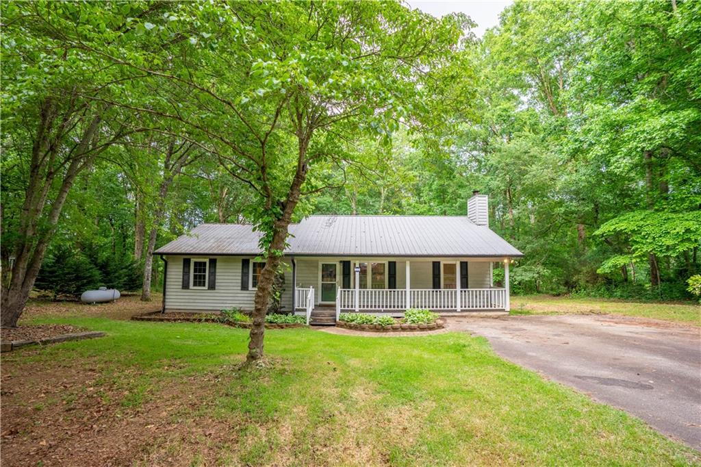 520 Cornwall Pl., Alto, GA 30510