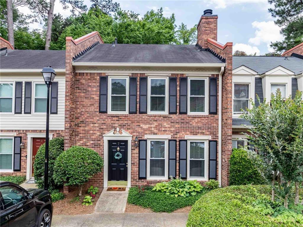 7 James River Pl., Atlanta, GA 30342