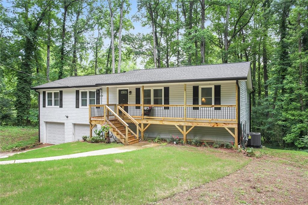 306 Jason Ct., Woodstock, GA 30188