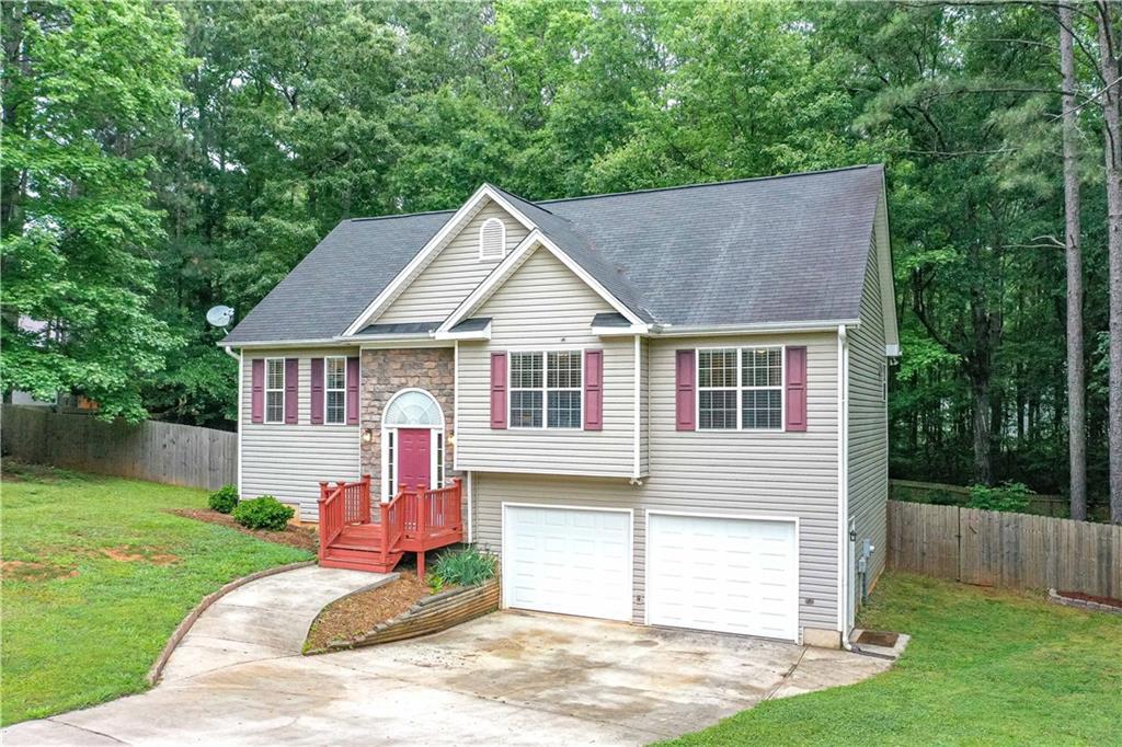 112 Cottonwood Way, Temple, GA 30179