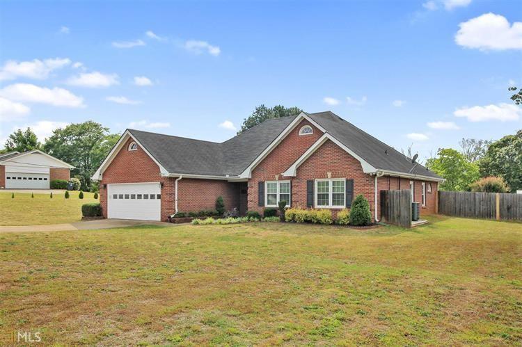 4197 Merle Ct., McDonough, GA 30252