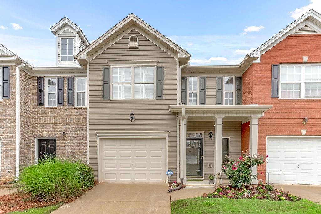 430 Lantern Wood Dr., Scottdale, GA 30079
