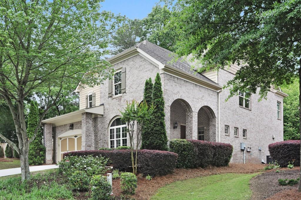 3036 Riverbrooke Ct., Atlanta, GA 30339