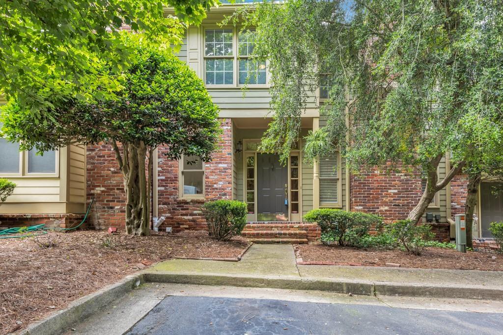 171 Riverview Tr., Roswell, GA 30075