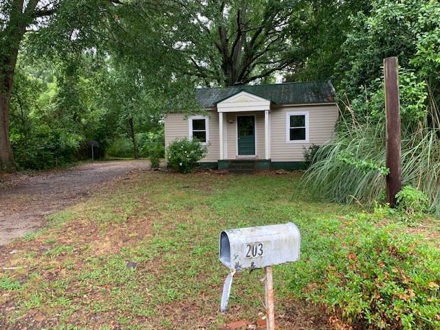 203 Uncle Remus Ct., Eatonton, GA 31024