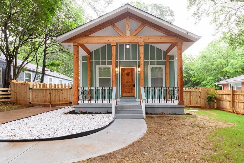 2300 Nelms Dr., Atlanta, GA 30315