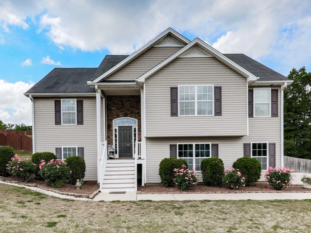440 Kyles Cir., Hiram, GA 30141