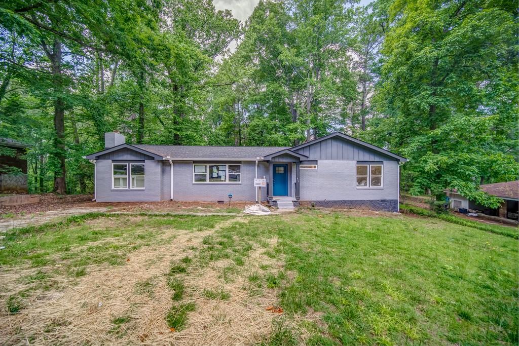 1635 Mcclelland Ave., East Point, GA 30344