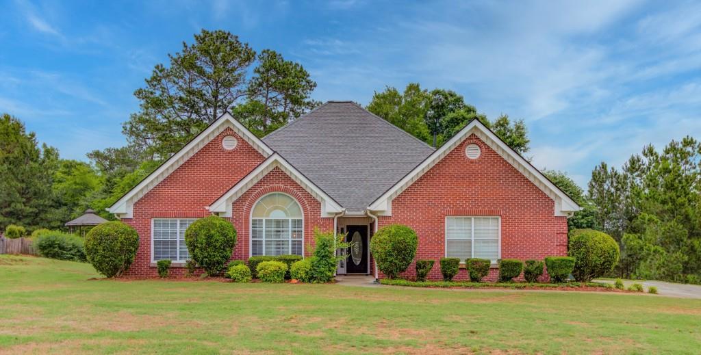 915 Planters Pl., Loganville, GA 30052