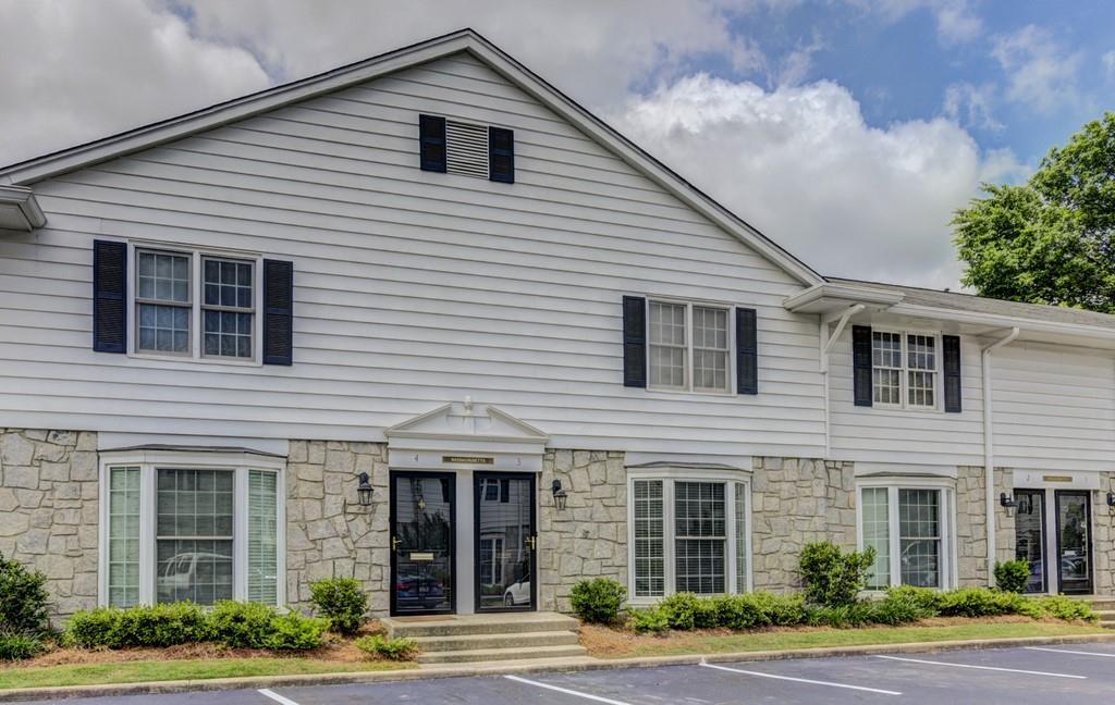 136 Peachtree Memorial Dr. #MA3, Atlanta, GA 30309