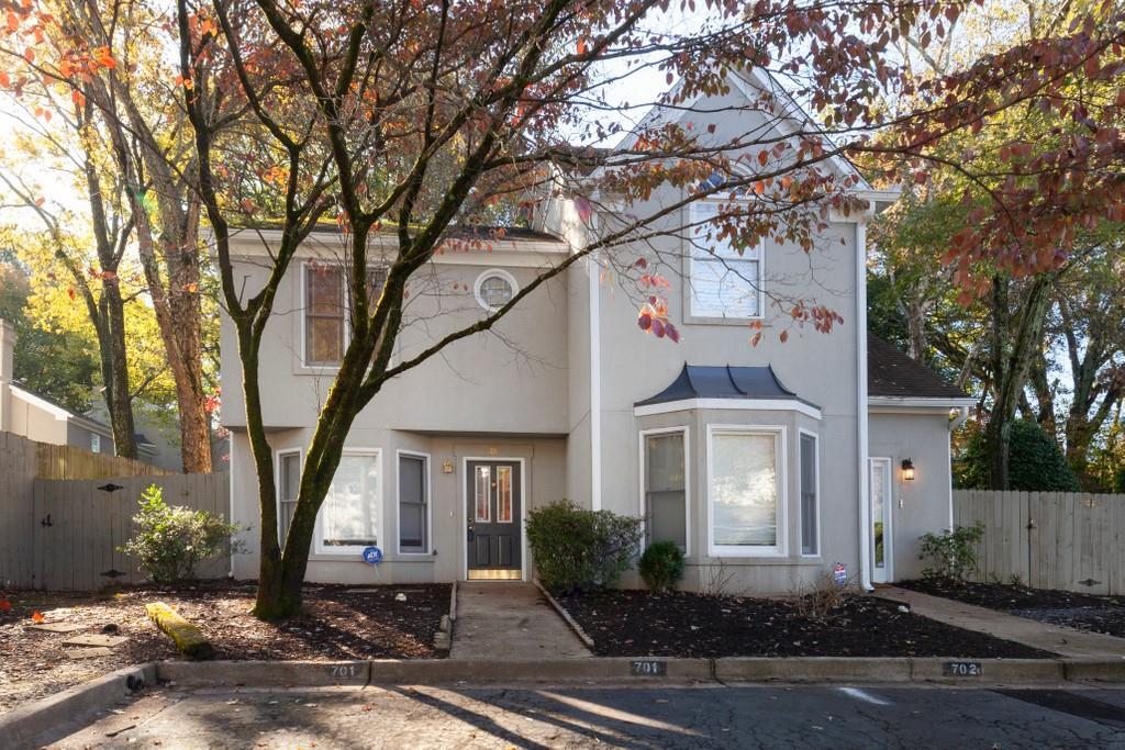 701 Defoors Landing, Atlanta, GA 30318