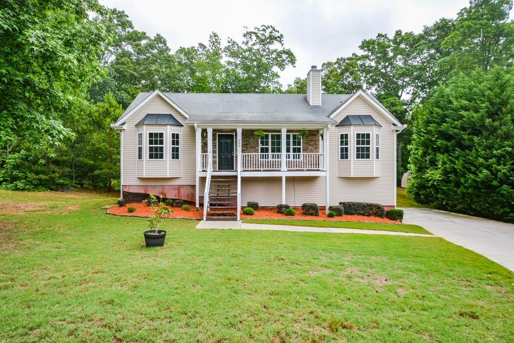 200 Ivy Ct., Carrollton, GA 30116