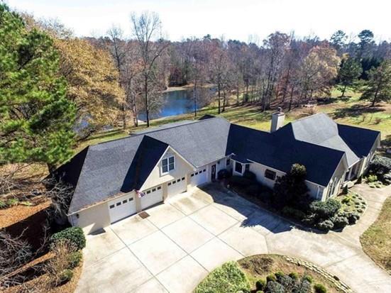 220 Chambers Rd., Mcdonough, GA 30253
