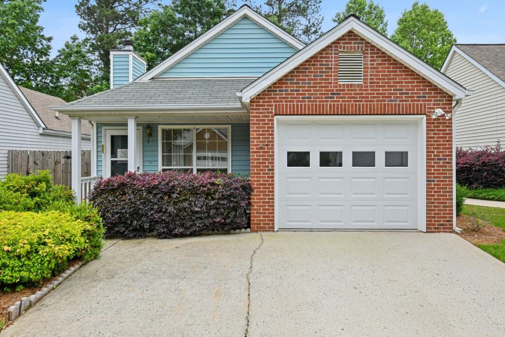 255 Dennis Dr., Alpharetta, GA 30009